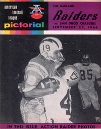 September 10 1966 AFL Program Oakland Raiders at Houston Oilers EXMT